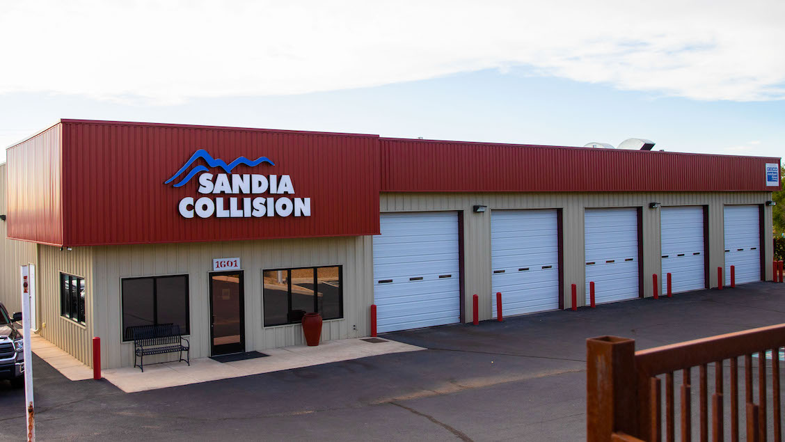 Picture of Sandia Collision 1601 Yale Blvd SE, Albuquerque, NM 87106