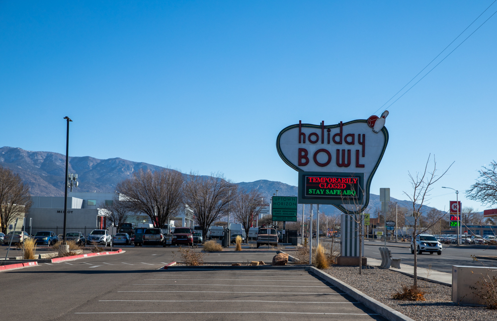 Picture of Skidmore's Holiday Bowl 7515 Lomas Blvd NE, Albuquerque, NM 87110