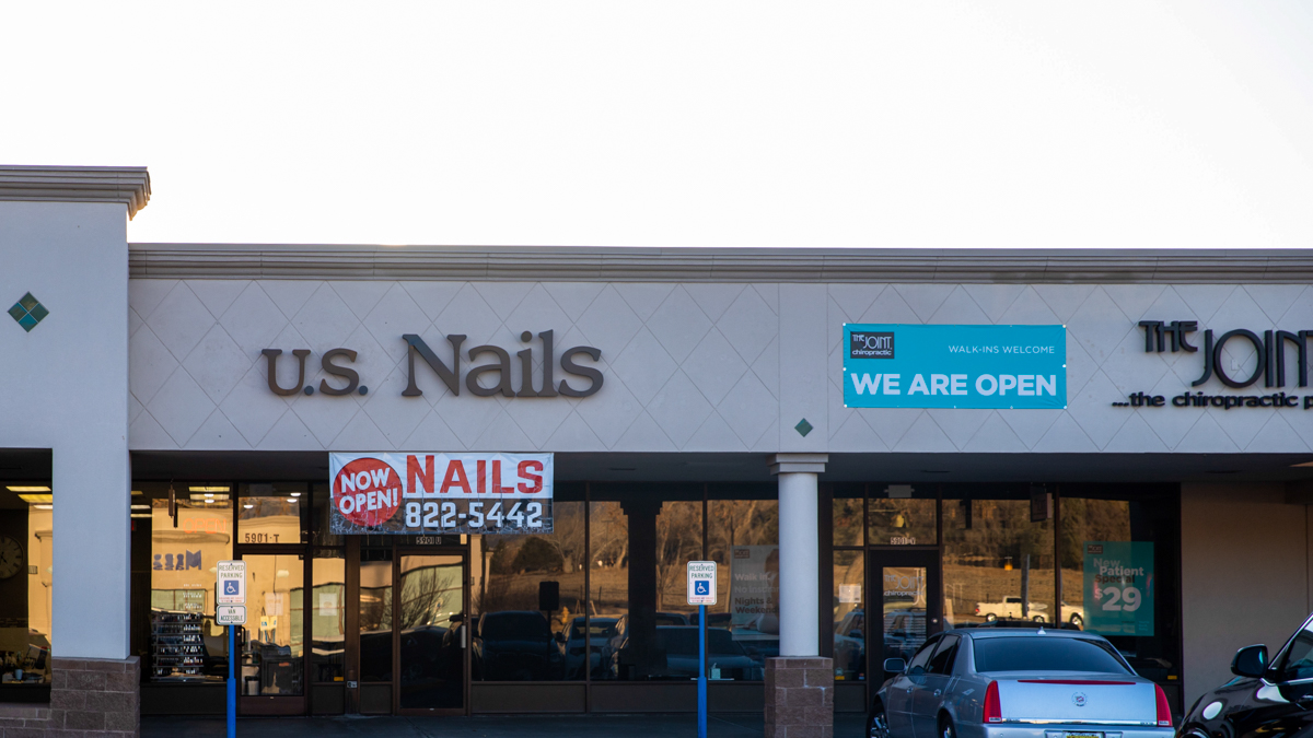 Picture of US Nail & Hair 5901 Wyoming Blvd NE, Albuquerque, NM 87109