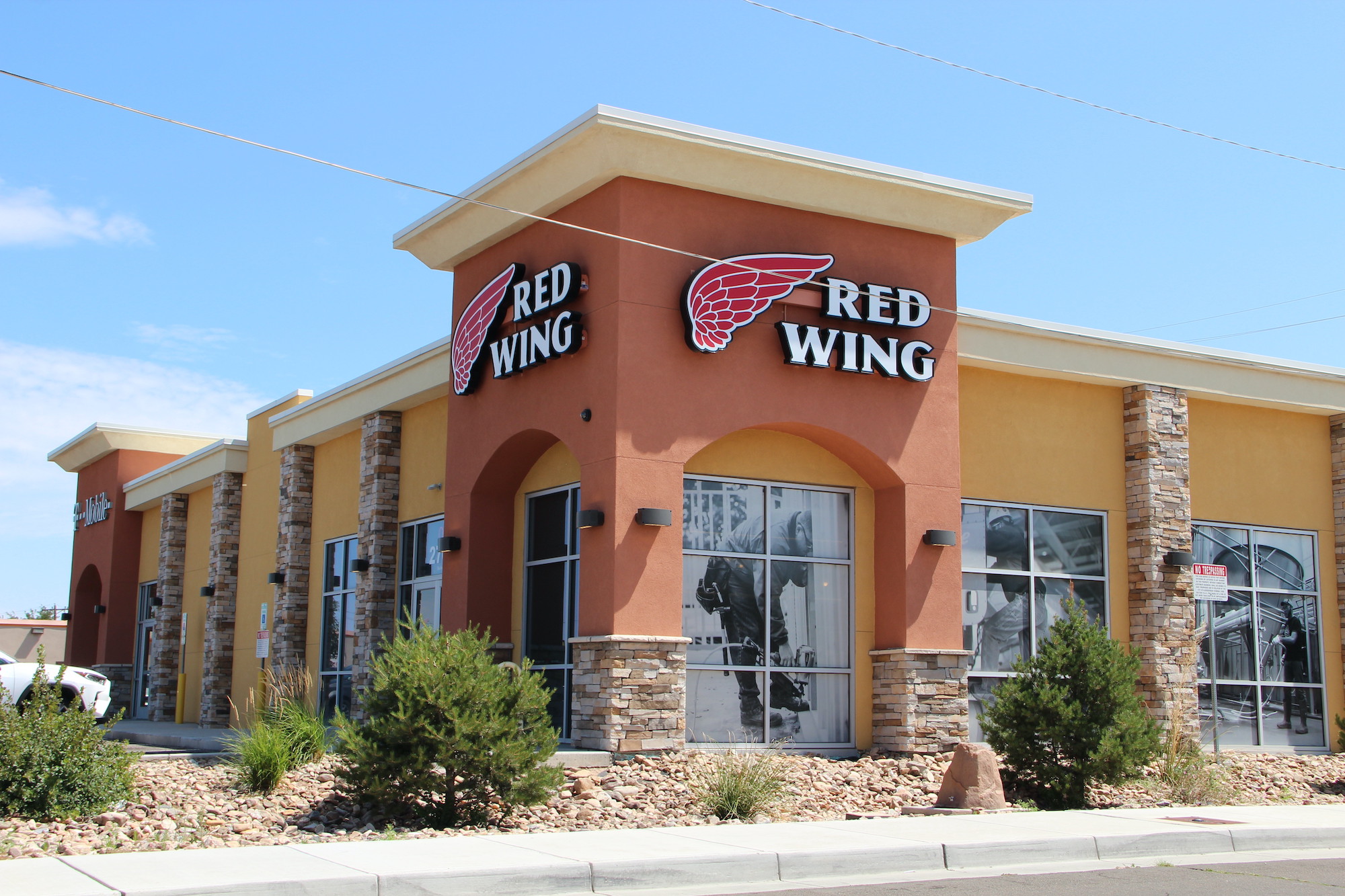 Picture of Red Wing - Albuquerque, NM 2700 Carlisle Blvd NE, Albuquerque, NM 87110